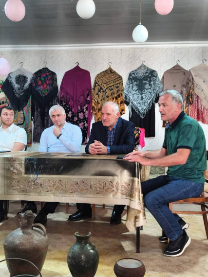 В Аракани представлен новый глава: планы развития и улучшения жизни жителей.. В Аракани представлен новый глава: планы развития и улучшения жизни жителей..
